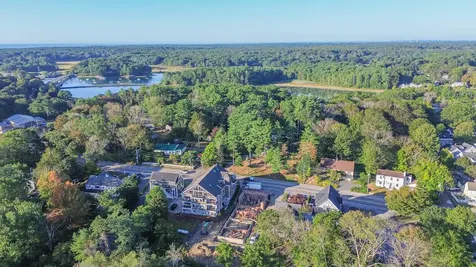 294 York Street York ME 03909