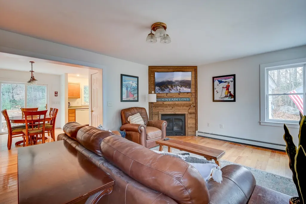 2280 West Side Road Conway NH 03860