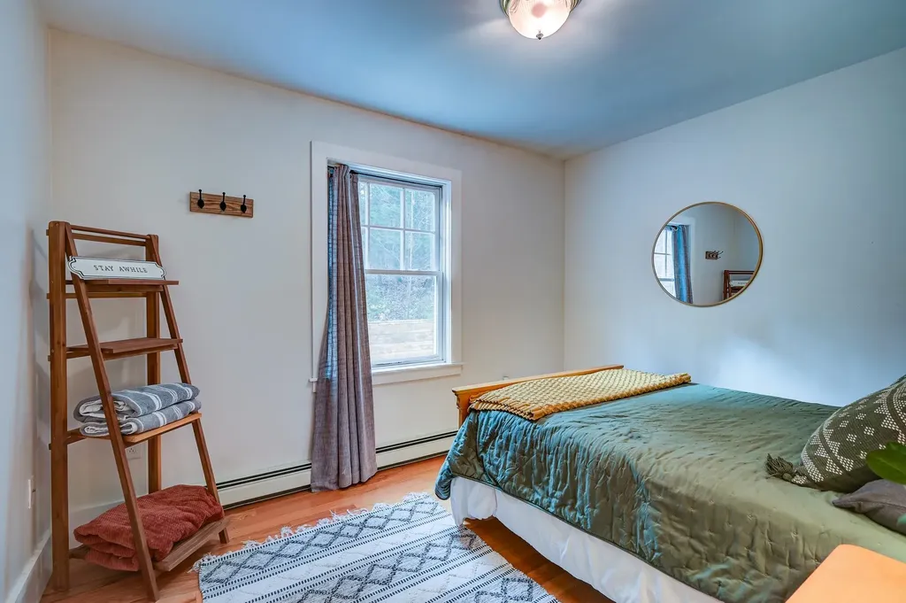 2280 West Side Road Conway NH 03860