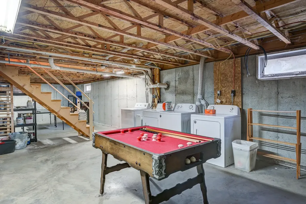 2280 West Side Road Conway NH 03860