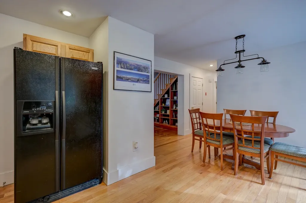 2280 West Side Road Conway NH 03860