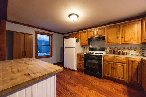 529 New Hampshire Route 25 Warren NH 03279