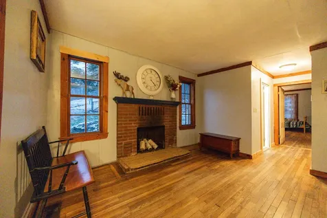 529 New Hampshire Route 25 Warren NH 03279