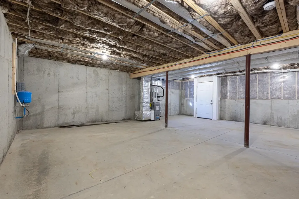 293 Queen Street Boscawen NH 03303