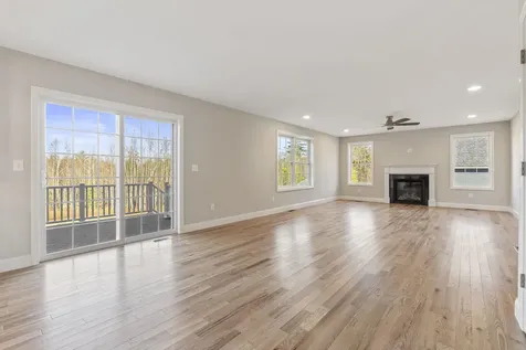 293 Queen Street Boscawen NH 03303