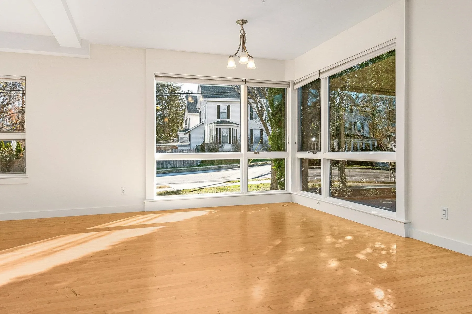 677 Dennett Street Portsmouth NH 03801