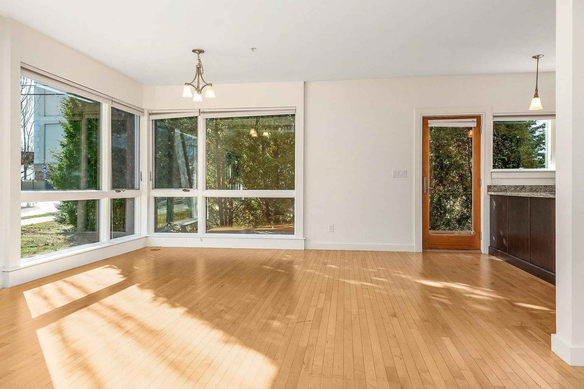 677 Dennett Street Portsmouth NH 03801