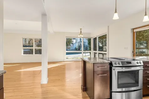 677 Dennett Street Portsmouth NH 03801