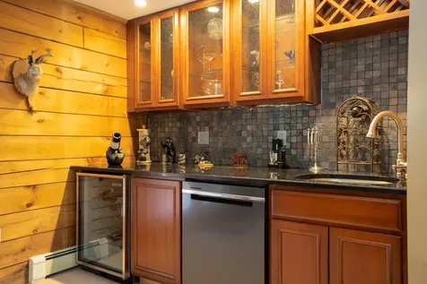 4880 Pikes Falls Road Jamaica VT 05343-9811