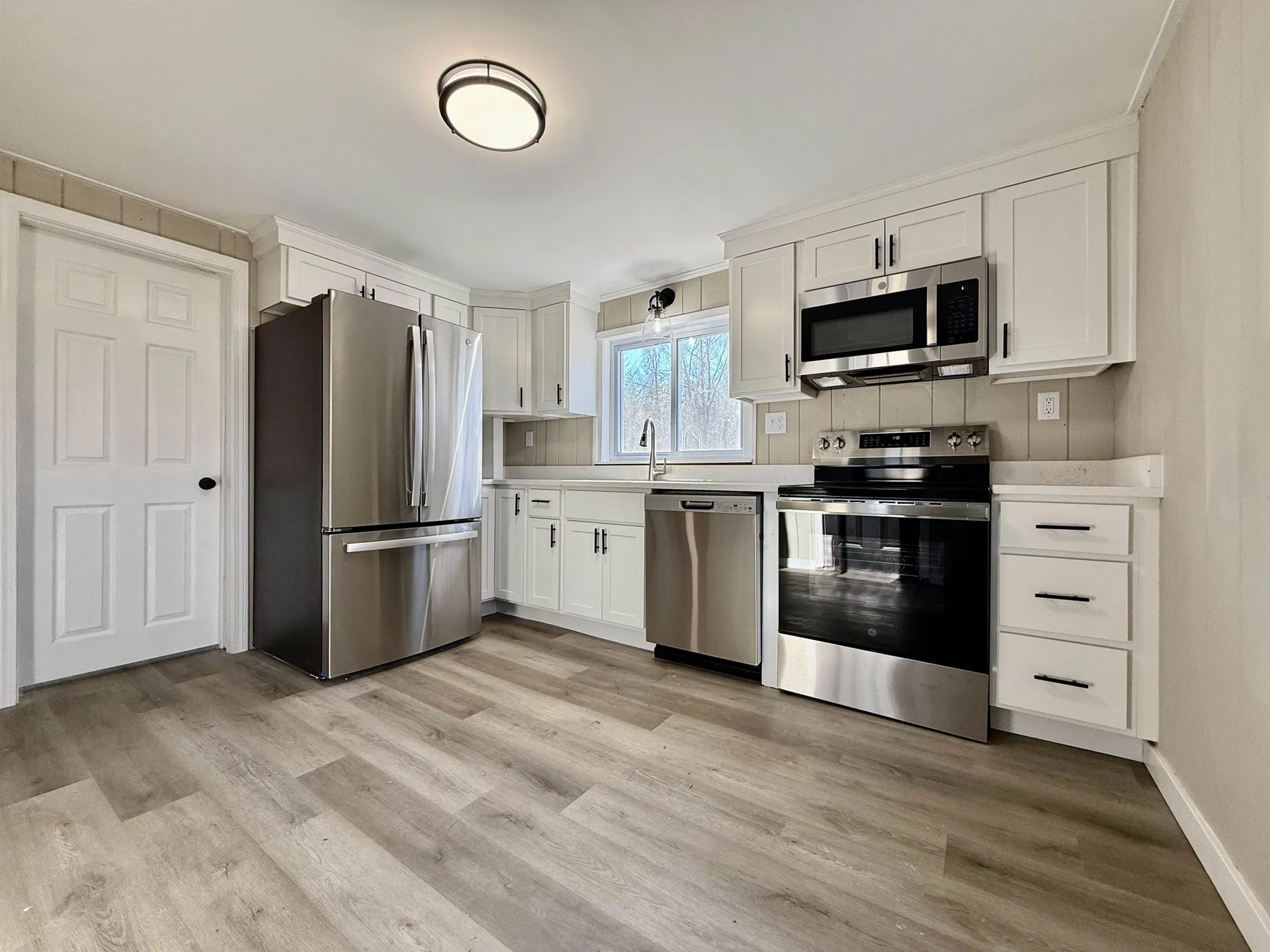 82 Edgerly School Road Meredith NH 03253