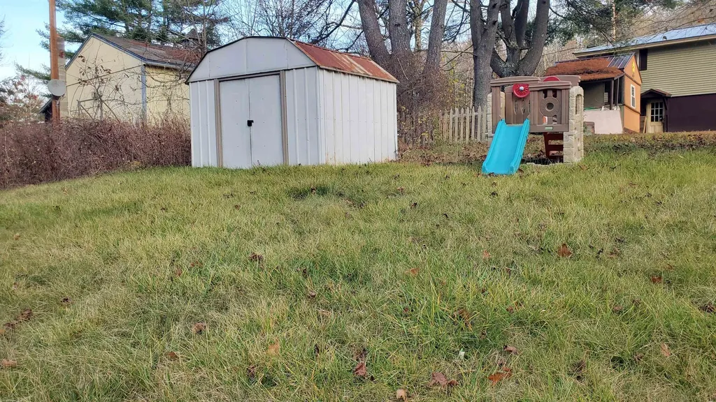 722 Fairview Terrace Hartford VT 05001