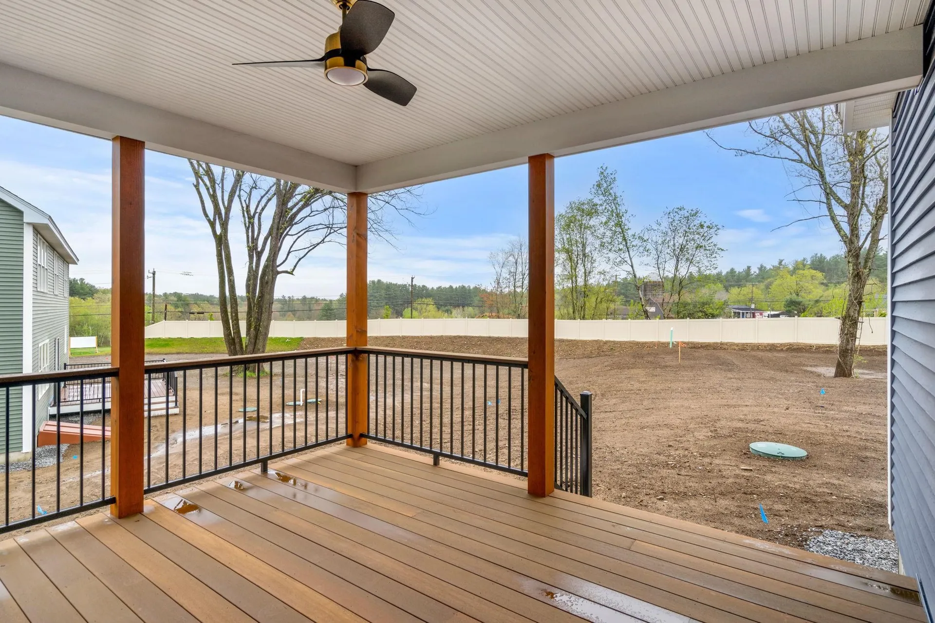 19 Lily Lane Londonderry NH 03053