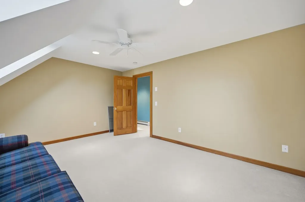 155 Wilder Lane New London NH 03257