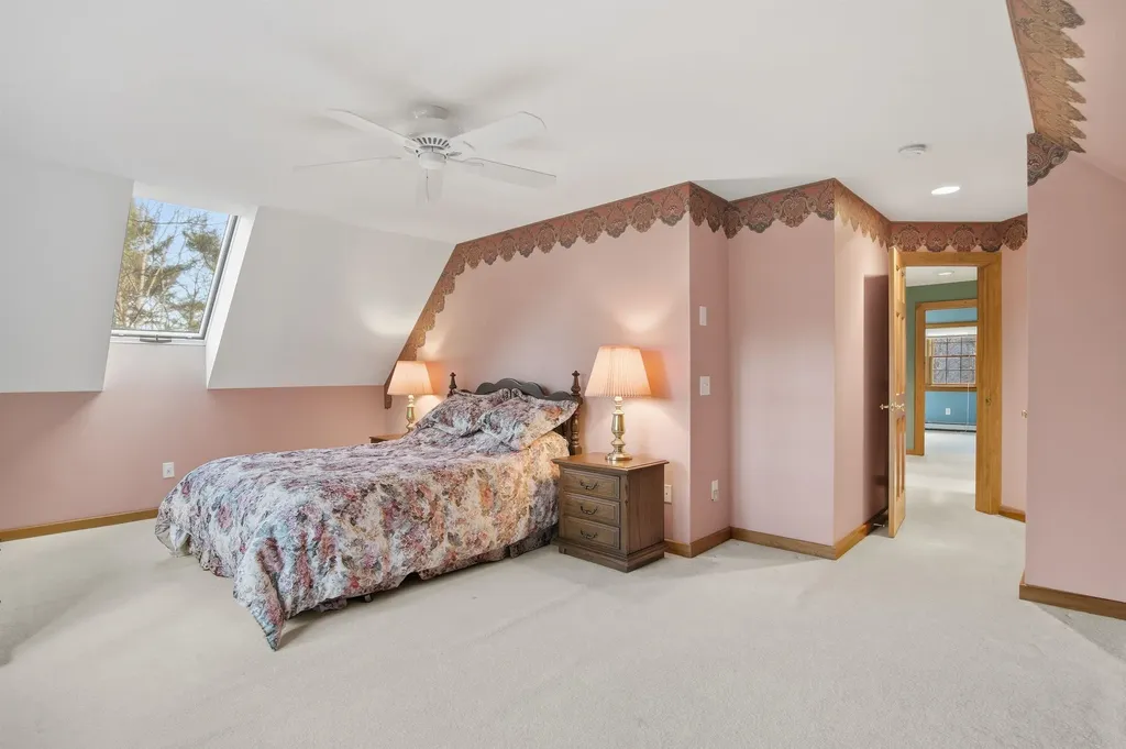 155 Wilder Lane New London NH 03257