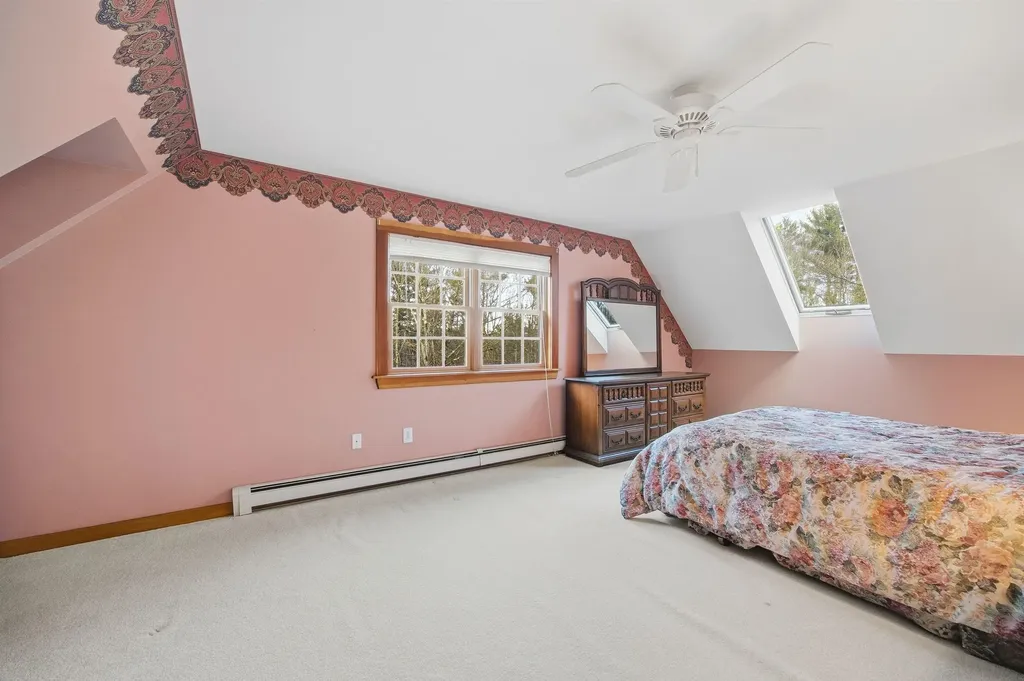 155 Wilder Lane New London NH 03257