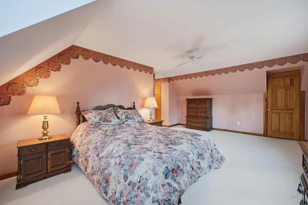 155 Wilder Lane New London NH 03257