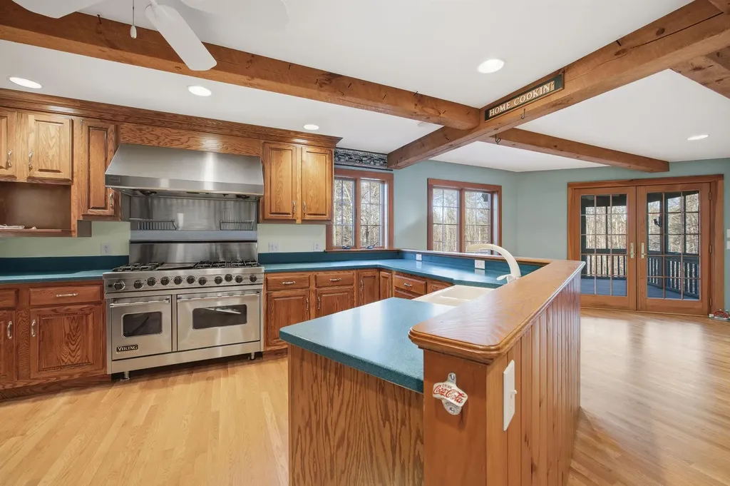 155 Wilder Lane New London NH 03257