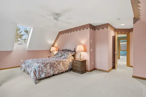 155 Wilder Lane New London NH 03257