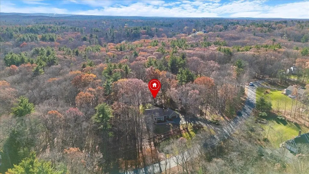 5 Amberwood Drive Atkinson NH 03811