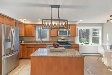 5 Amberwood Drive Atkinson NH 03811