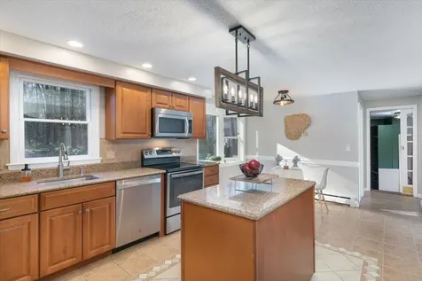 5 Amberwood Drive Atkinson NH 03811