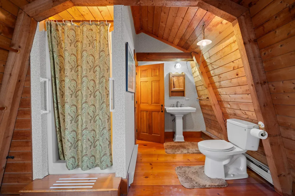 14 About Nothing Lane Barrington NH 03825