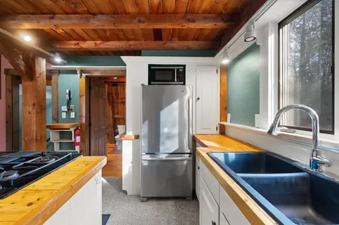 14 About Nothing Lane Barrington NH 03825