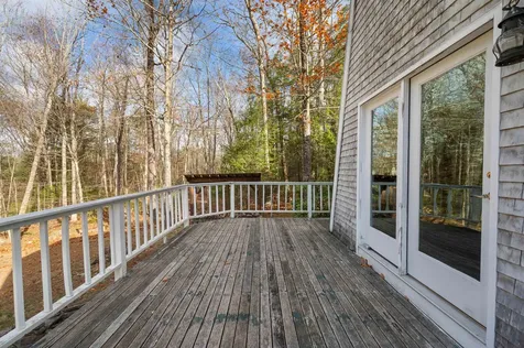 14 About Nothing Lane Barrington NH 03825