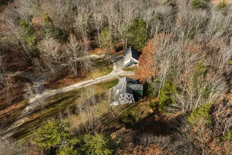 14 About Nothing Lane Barrington NH 03825