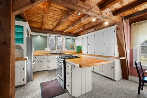 14 About Nothing Lane Barrington NH 03825