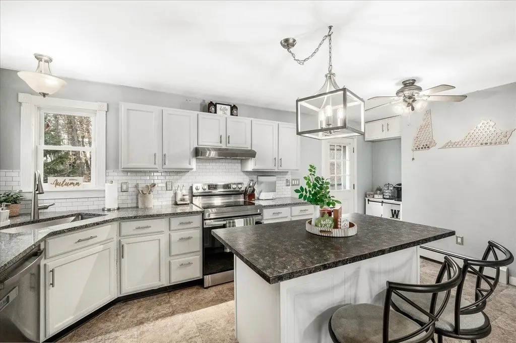 180 Kendall Street Franklin NH 03235