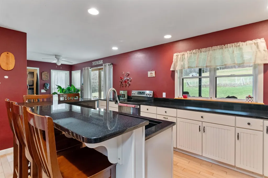 292 Brook Road Chelsea VT 05038