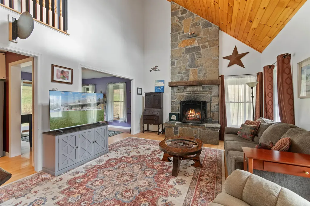 292 Brook Road Chelsea VT 05038