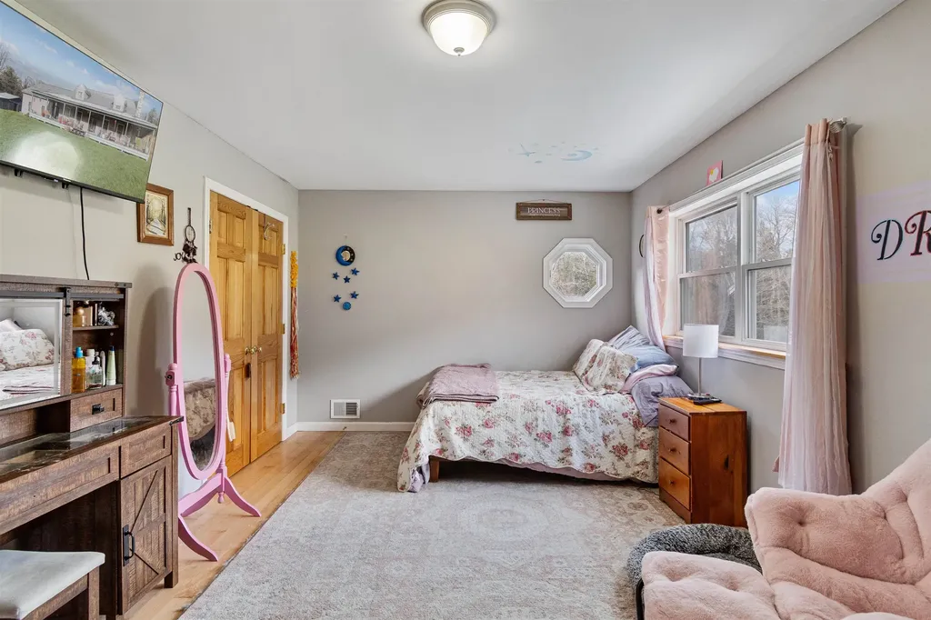 292 Brook Road Chelsea VT 05038