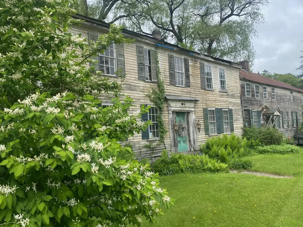 1254 Us Route 5 Weathersfield VT 05156