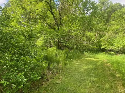 1254 Us Route 5 Weathersfield VT 05156