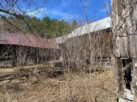 1254 Us Route 5 Weathersfield VT 05156