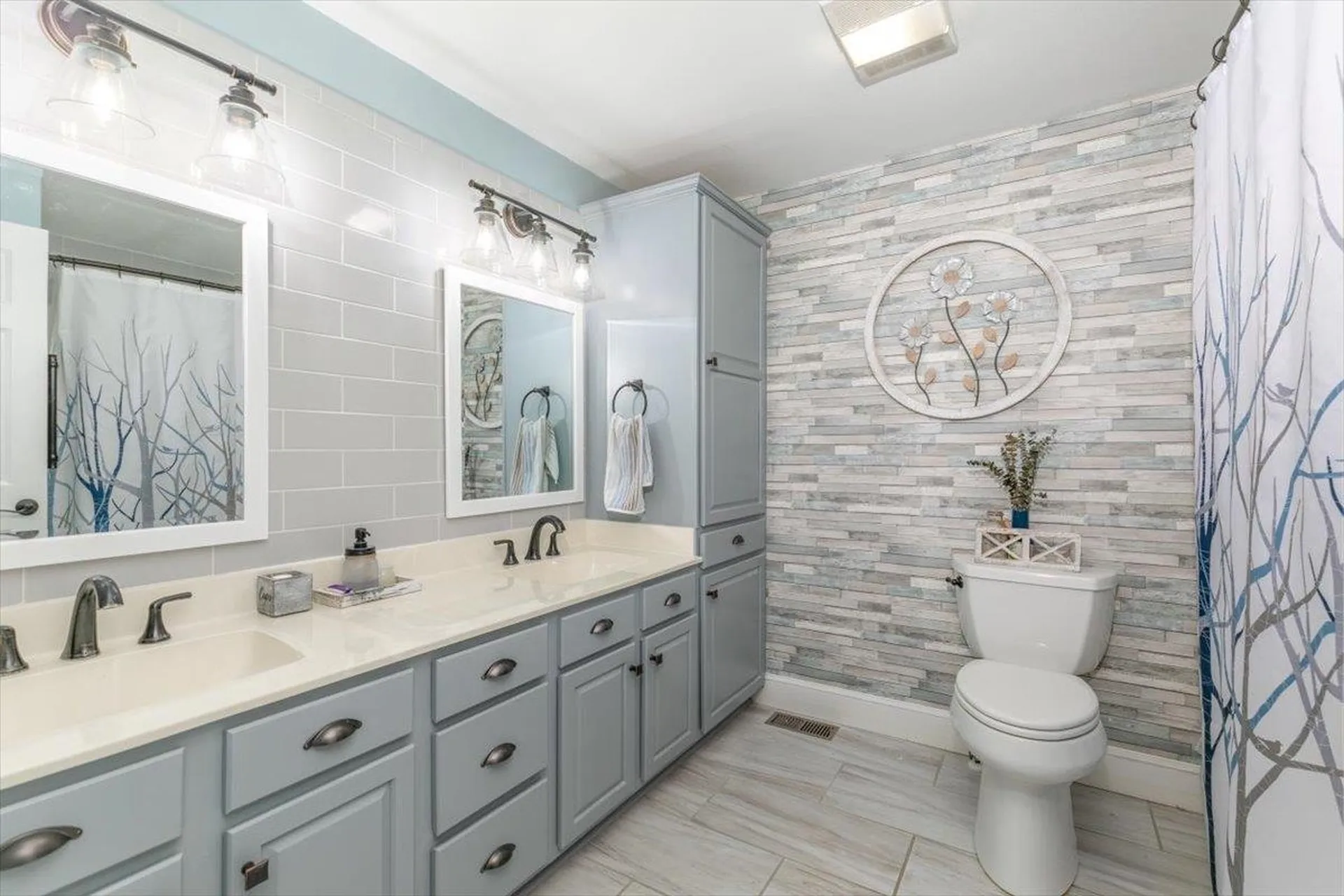 40 Cricket Hill Road East Kingston NH 03827