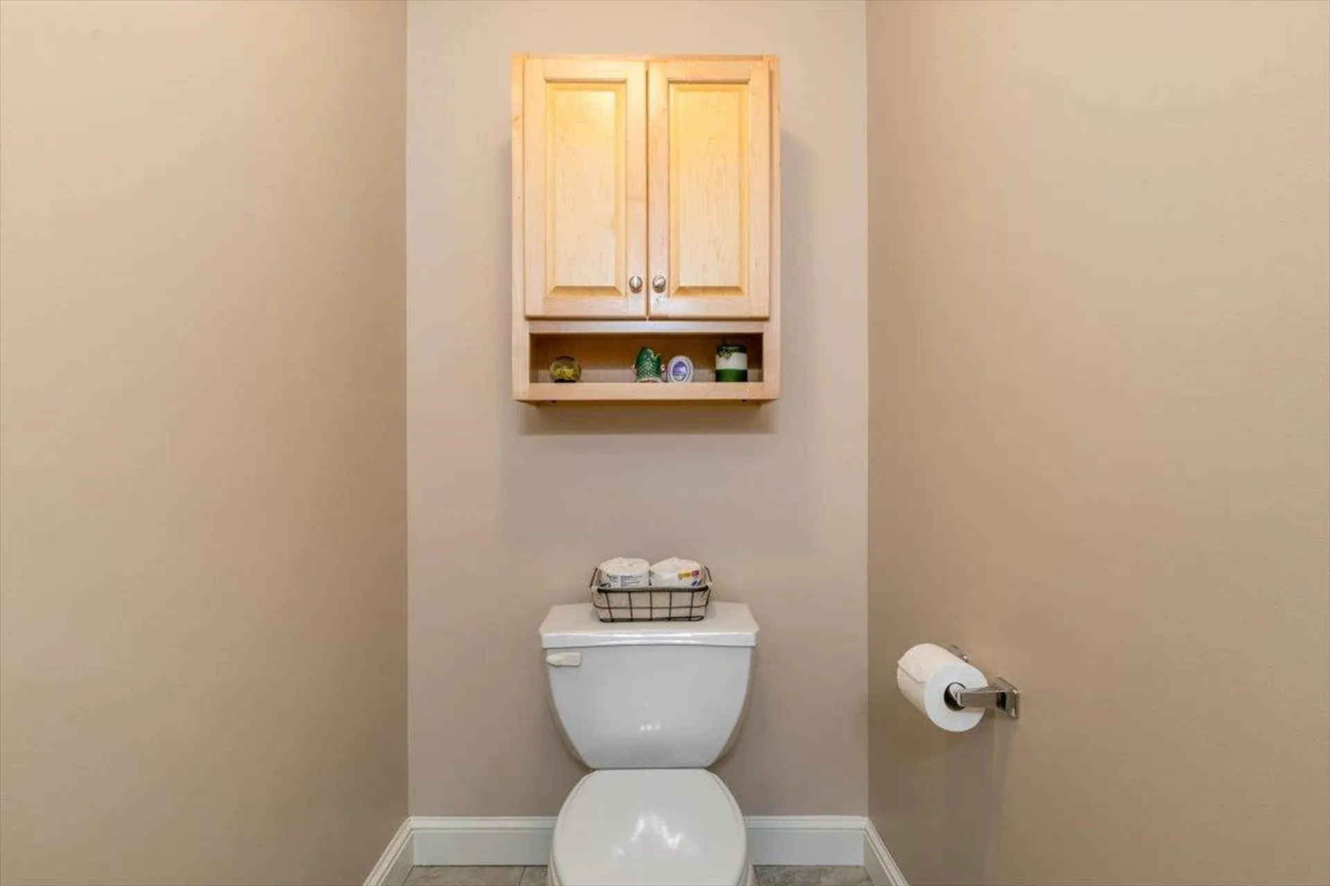 40 Cricket Hill Road East Kingston NH 03827