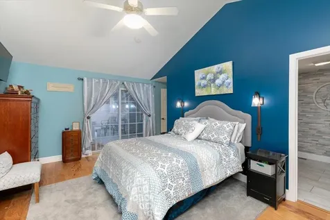 40 Cricket Hill Road East Kingston NH 03827