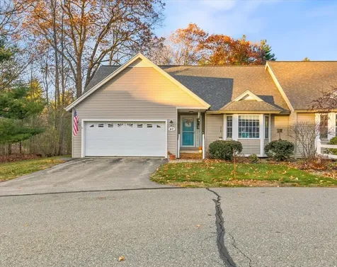 40 Cricket Hill Road East Kingston NH 03827