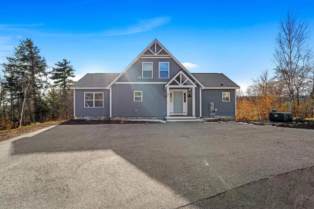 17 Highwoods Drive Bartlett NH 03812