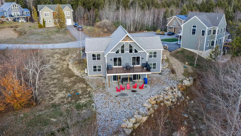 17 Highwoods Drive Bartlett NH 03812
