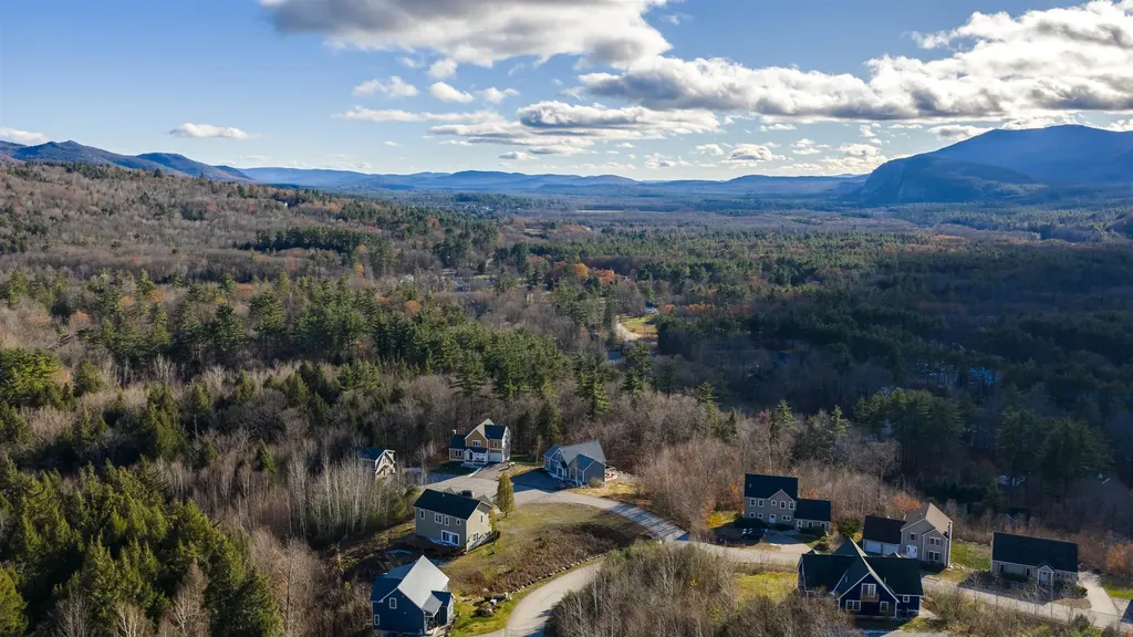 17 Highwoods Drive Bartlett NH 03812