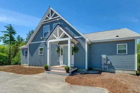17 Highwoods Drive Bartlett NH 03812