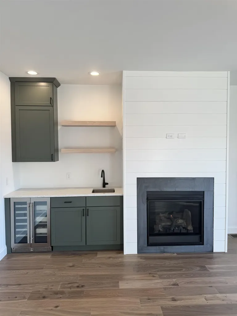 23 Liberty Lane South Burlington VT 05403