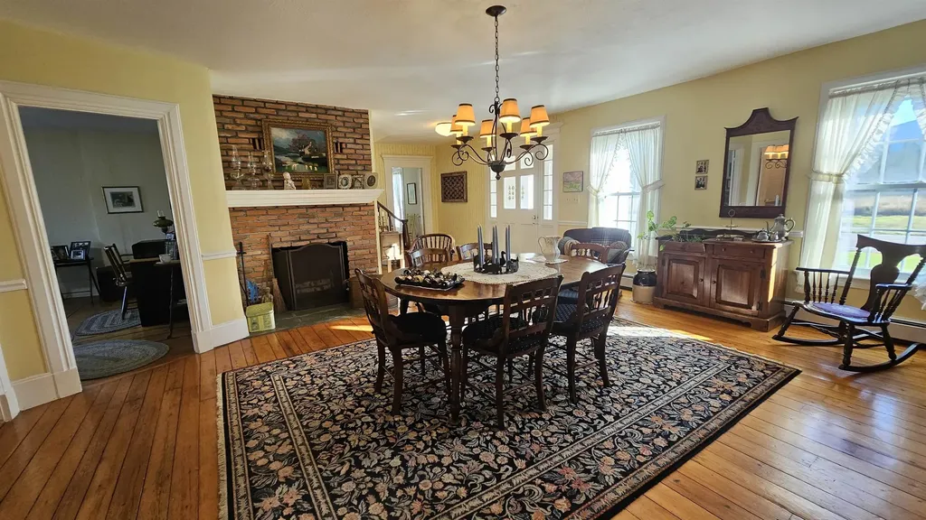 3763 Vt 109 Cambridge VT 05492