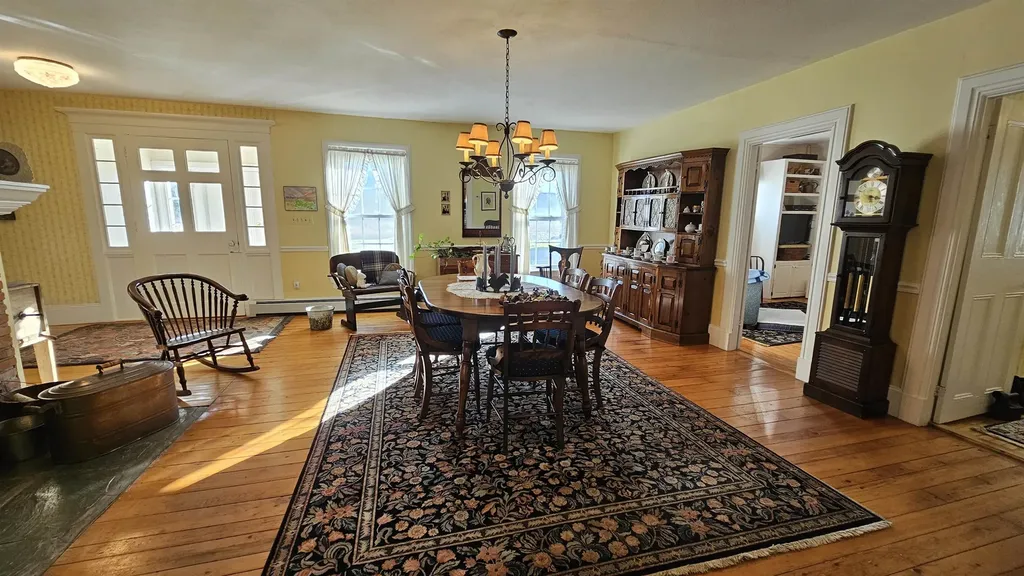 3763 Vt 109 Cambridge VT 05492