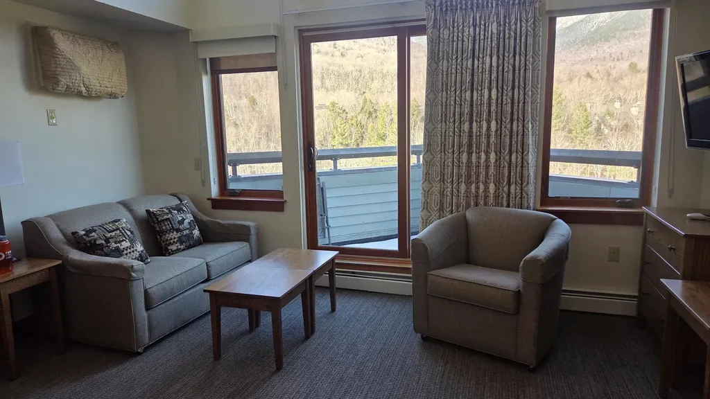 90 Loon Mountain Road Lincoln NH 03251