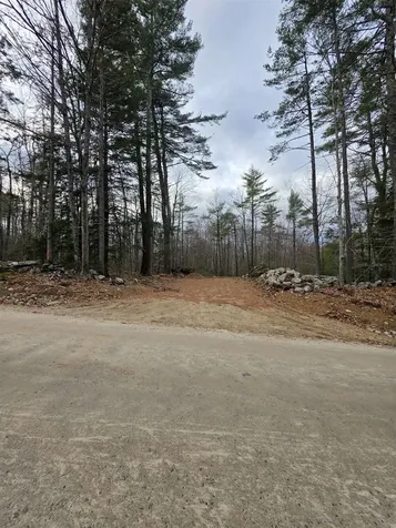 R11 07 Clough Road Pittsfield NH 03263